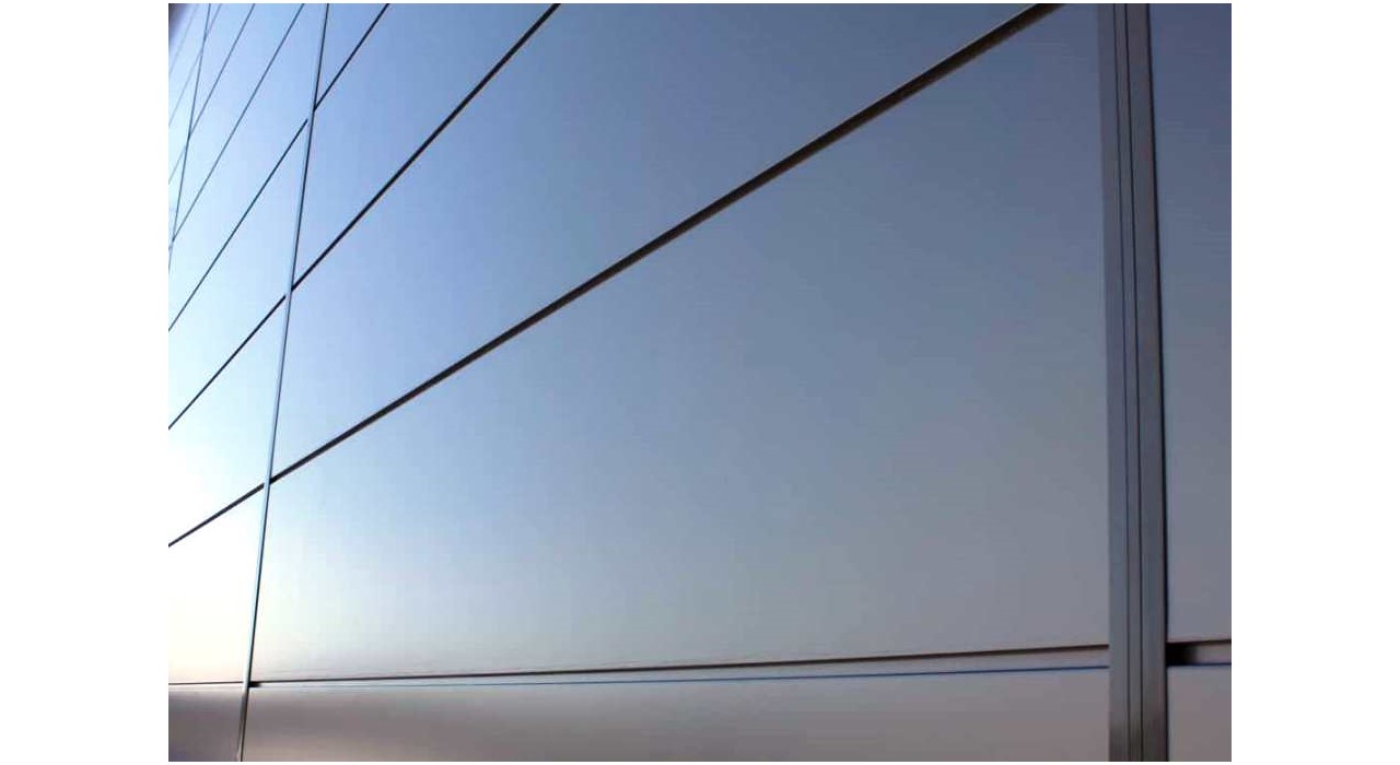 Почему UNIQUE стоит дороже?