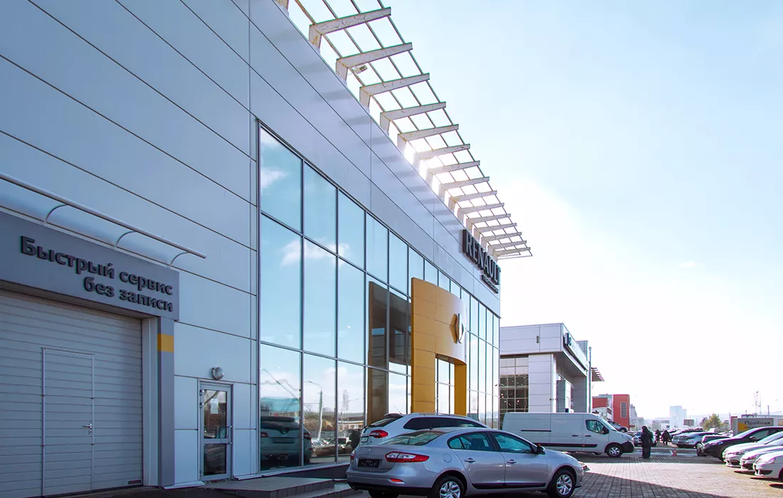 Автосалон «Рено»