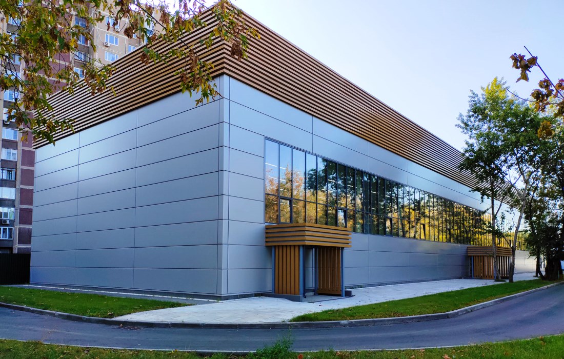 Игровой теннисный центр